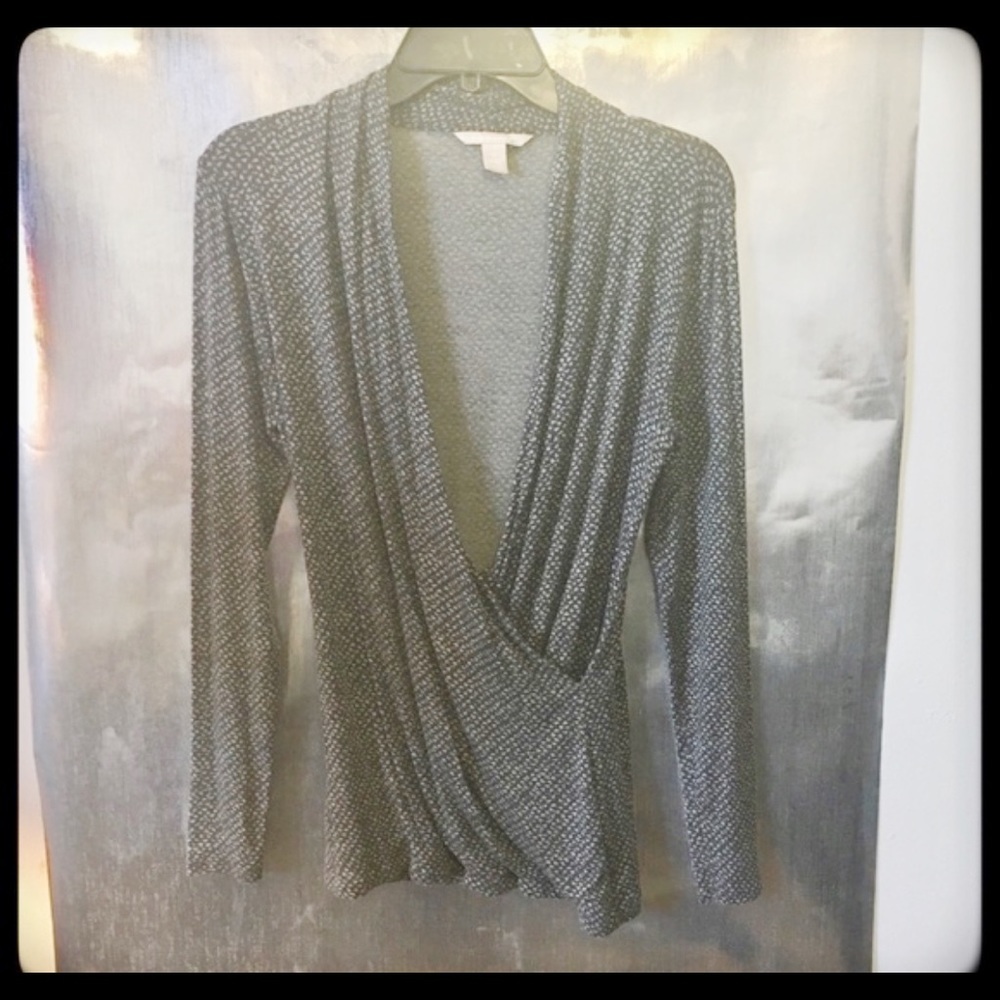 0031 NWOT Banana Republic Front Wrap Top